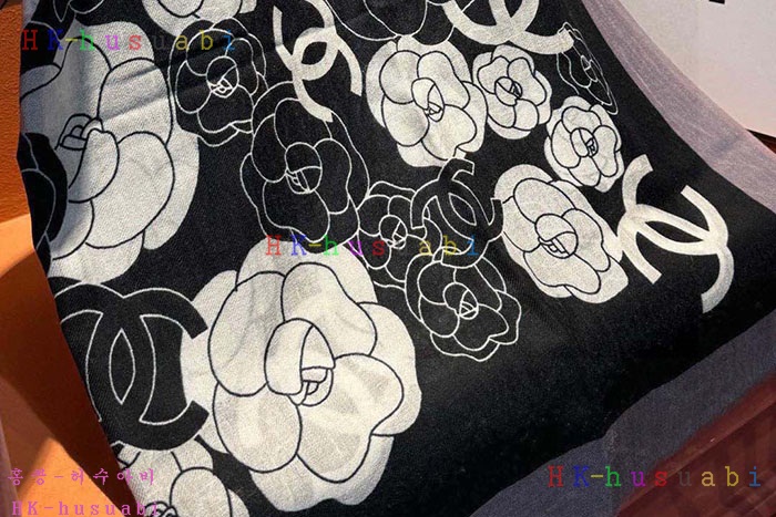 NEW 샤넬 스카프 신상 C 6958067