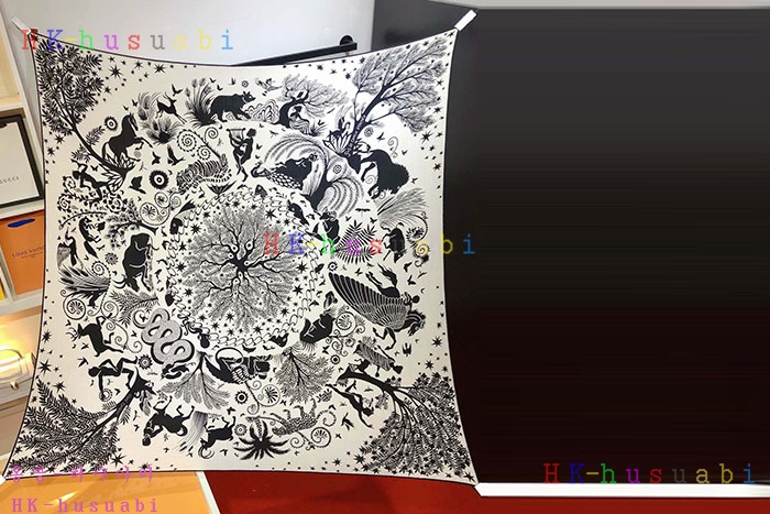 NEW 에르메스 스카프 신상 H 2855827