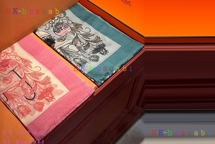 NEW 에르메스 스카프 신상 H 2855872