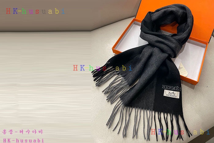 NEW 에르메스 스카프 신상 H 2855877