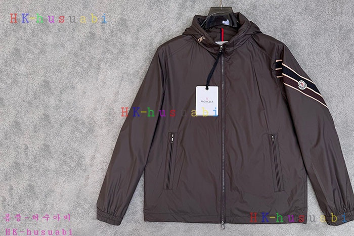 NEW 몽클레어 자켓 신상 M 6570032