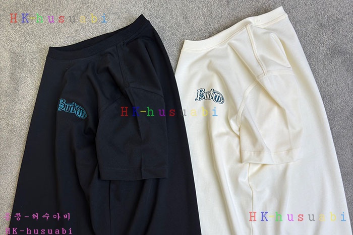 NEW 버버리 반팔티 신상 BB 6924113