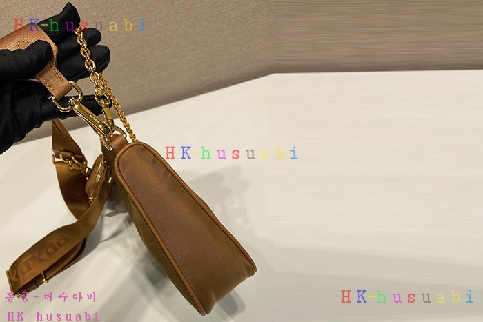★미러급★ 프라다 나일론 체인스트랩 호보백 1BH204-11