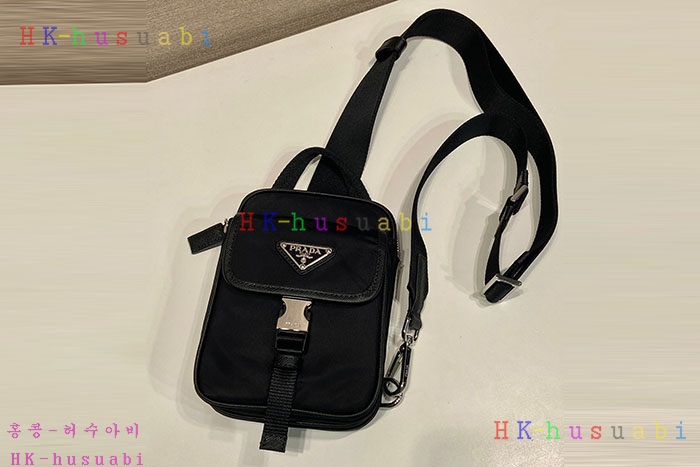 ★미러급★프라다 리나일론 사피아노 스마트폰 케이스 2ZH194