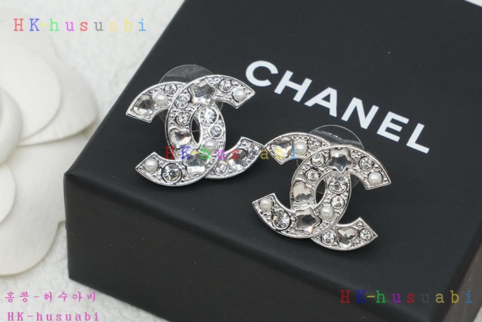 NEW 샤넬 귀걸이 신상 C 9580206