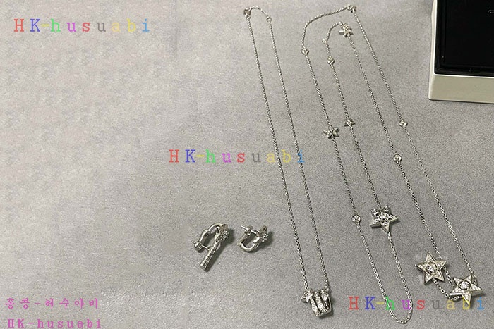 NEW 샤넬 귀걸이 신상 C 6922527