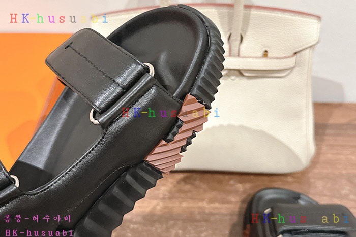 NEW 에르메스 샌들 신상 H 934701