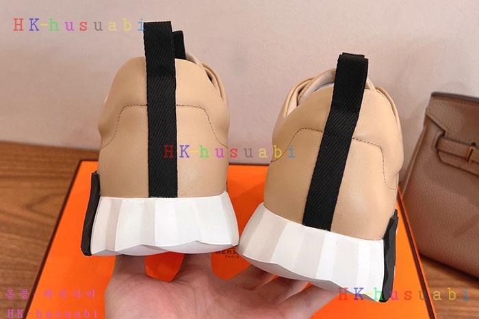 NEW 에르메스 스니커즈 신상 H 9325004