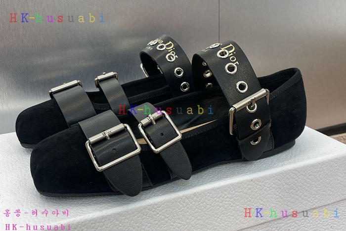 NEW 디올 신발 신상 DR 5344506