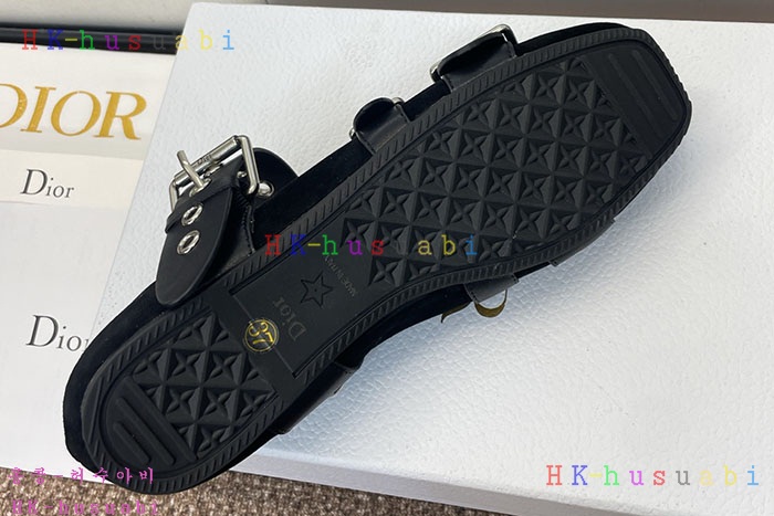 NEW 디올 신발 신상 DR 5344506