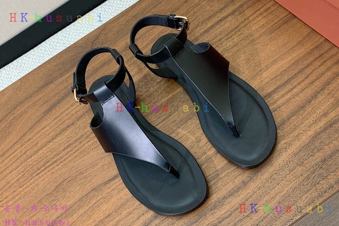 NEW 로로피아나 샌들 신상 L 8858012