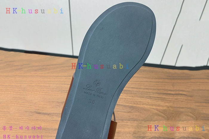 NEW 로로피아나 샌들 신상 L 8858013