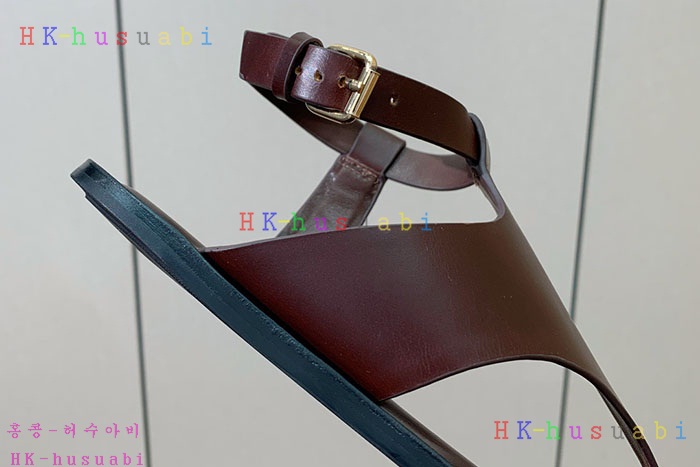 NEW 로로피아나 샌들 신상 L 8858013