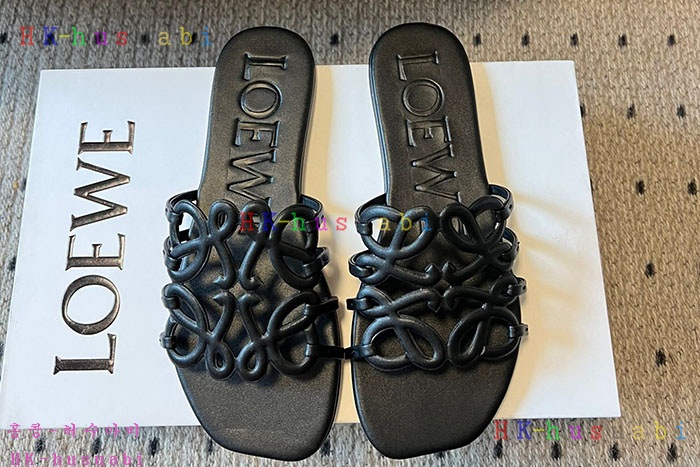 NEW 로에베 샌들 신상 L 5147012