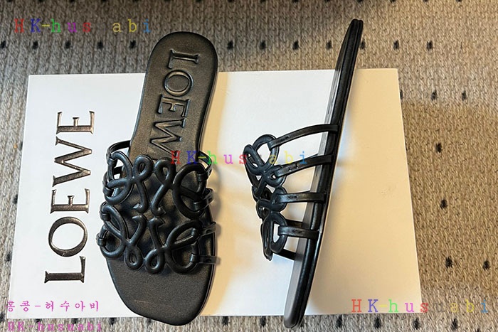 NEW 로에베 샌들 신상 L 5147012