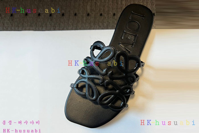 NEW 로에베 샌들 신상 L 5147012