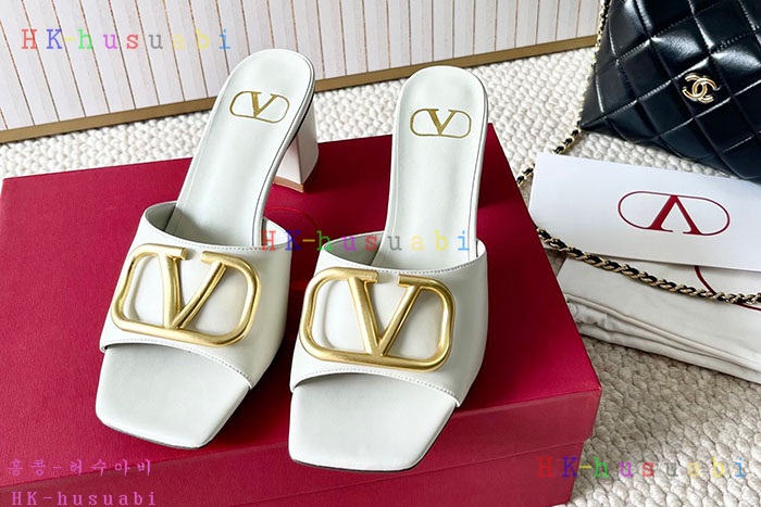 NEW 발렌티노 샌들 신상 V 6933508