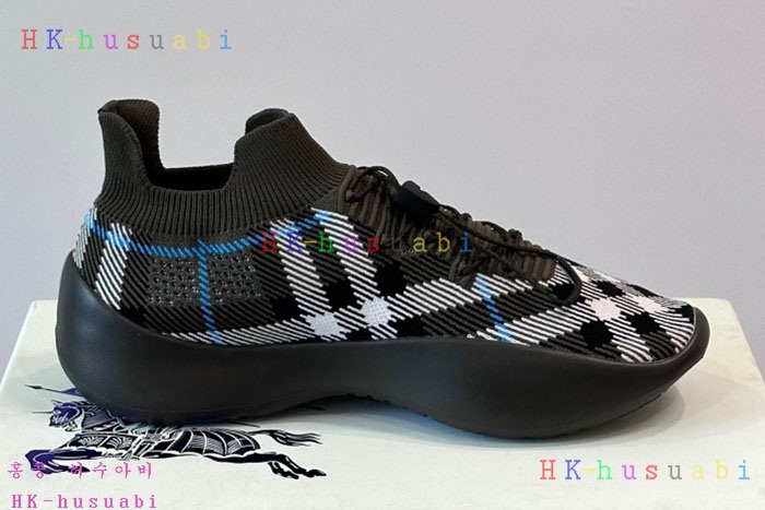 NEW 버버리 신발 신상 B 6250441