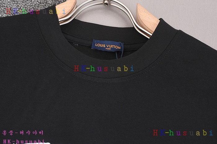 NEW 루이비통 반팔티 신상 L 322506