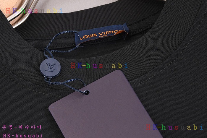 NEW 루이비통 반팔티 신상 L 322506