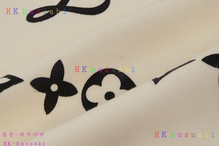 NEW 루이비통 반팔티 신상 L 322511
