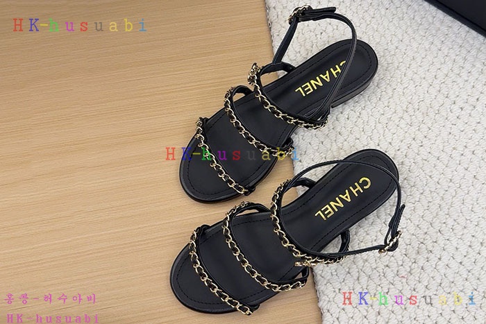 NEW 샤넬  샌들 신상  C 2447052