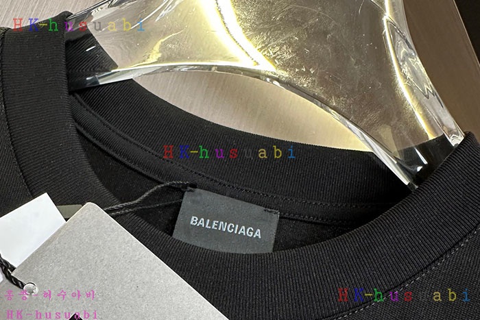 NEW 발렌시아가 반팔티 신상 B 1750407
