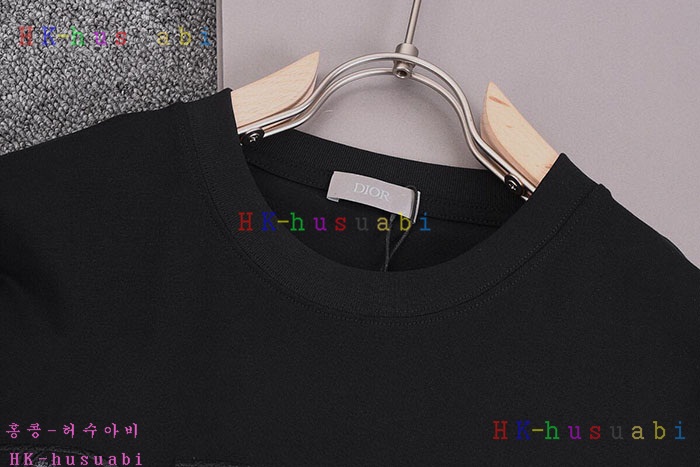 NEW 스톤 아일랜드 반팔티 신상 ST 9885701