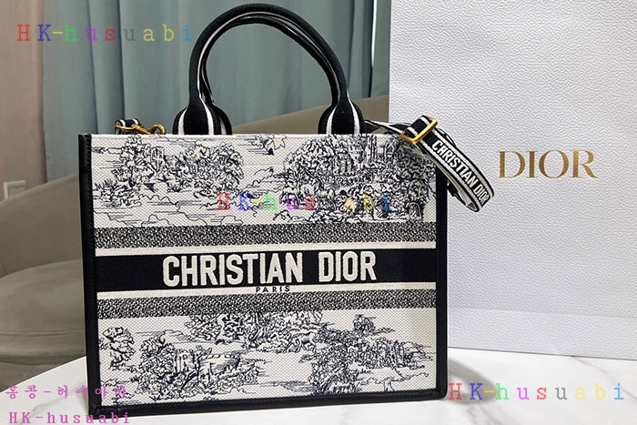 ★미러급★디올 Dior 북 토트 백 M1325,M1324