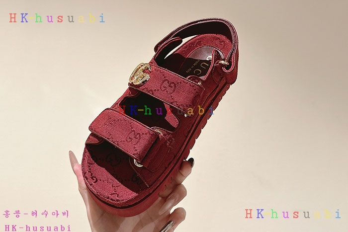 NEW 구찌 샌들 신상 G 369113
