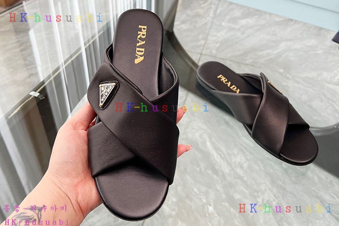 NEW 프라다 샌들 신상 P 3695501