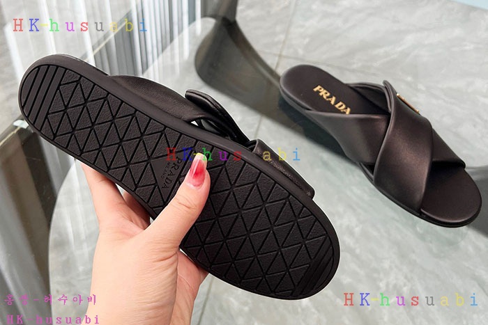 NEW 프라다 샌들 신상 P 3695501