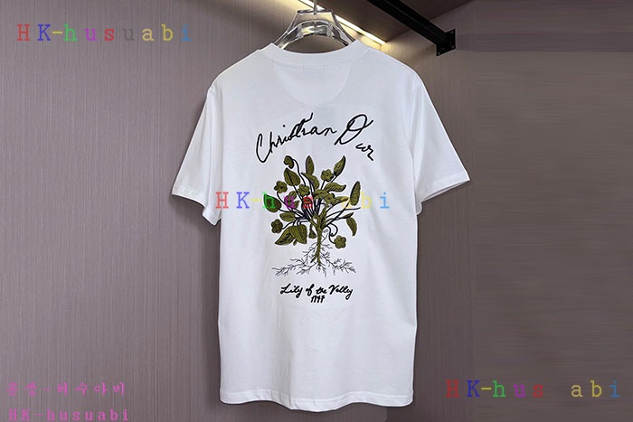 NEW 디올 반팔티 신상 DR 6658006