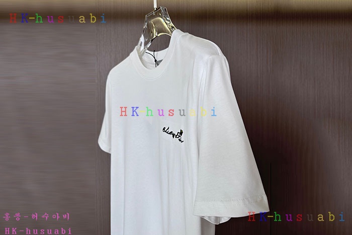 NEW 디올 반팔티 신상 DR 6658006