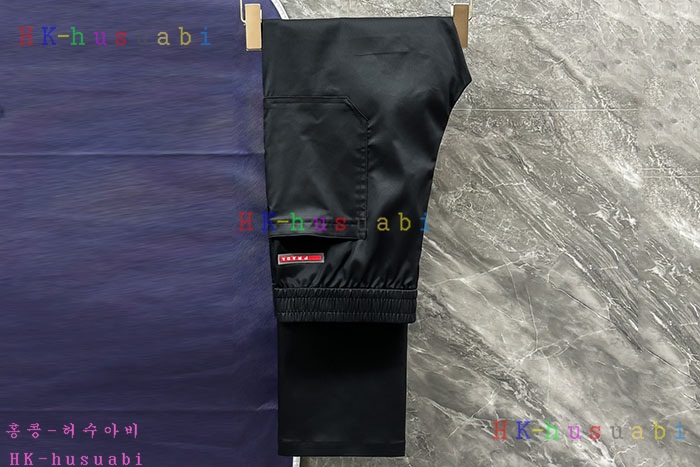 NEW 프라다 바지 신상 P 2256001