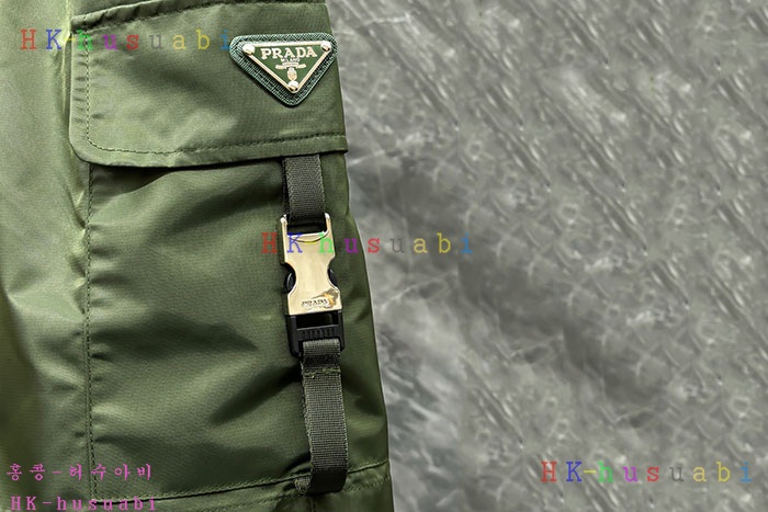 NEW 프라다 반바지 신상 P 2256010
