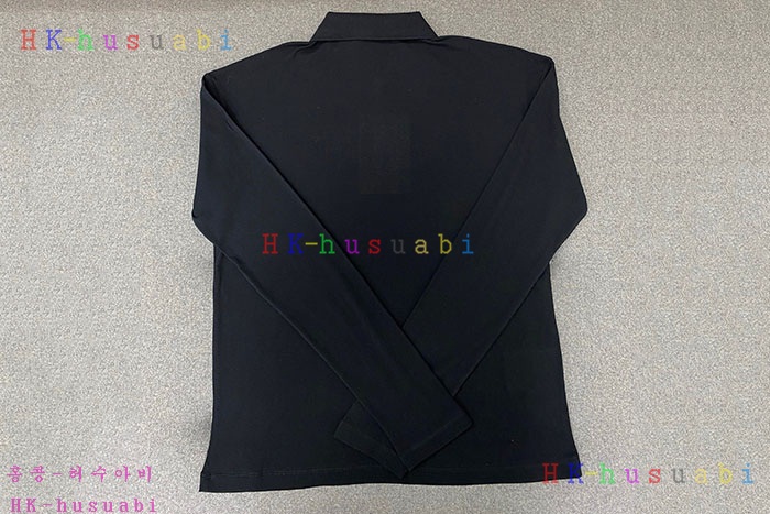 NEW 미우미우 긴팔티 신상 MU 3365505