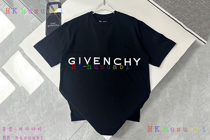 NEW 지방시 반팔티 신상 GV 558240