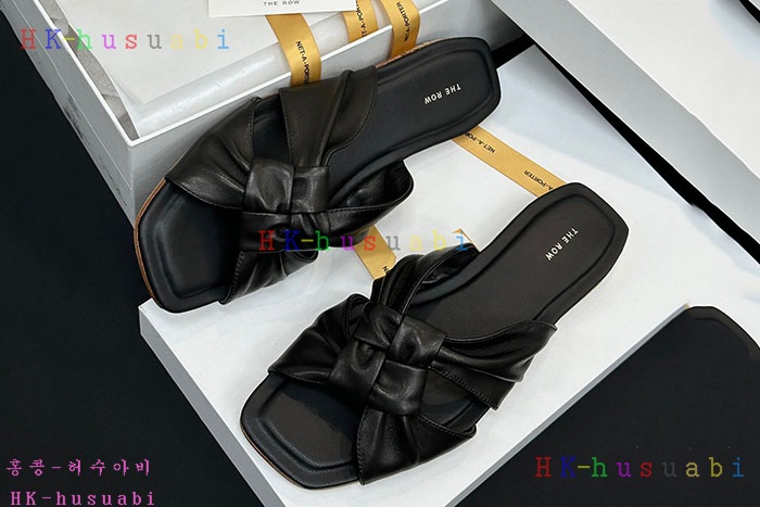 NEW 더 로우 샌들 신상 L 558225