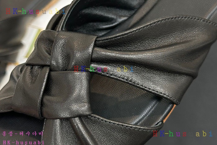 NEW 더 로우 샌들 신상 L 558225