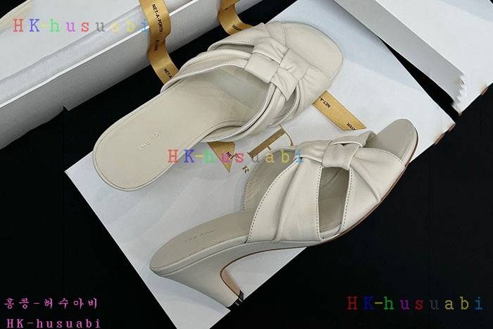 NEW 더 로우 샌들 신상 L 558226