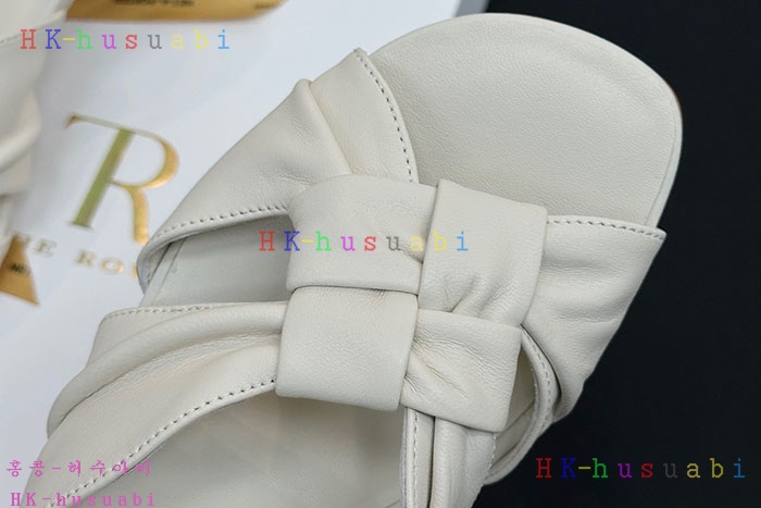 NEW 더 로우 샌들 신상 L 558226