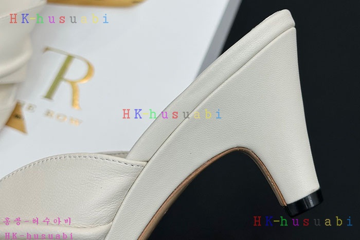 NEW 더 로우 샌들 신상 L 558226