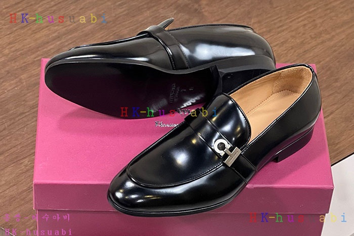NEW 페라가모 신발 신상 F 5242246