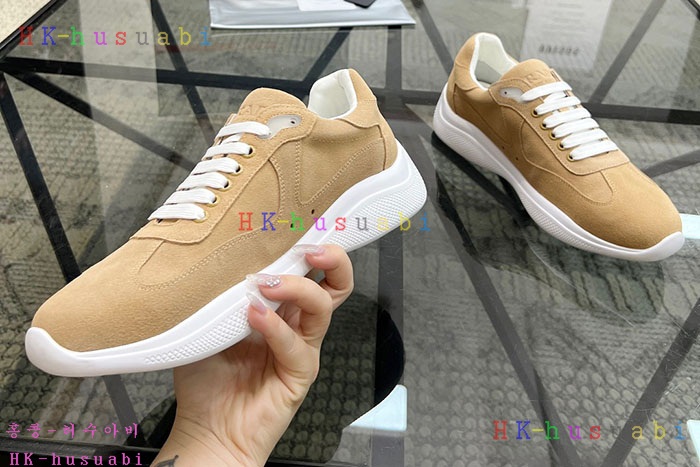 NEW 프라다 스니커즈 신상 P 225043