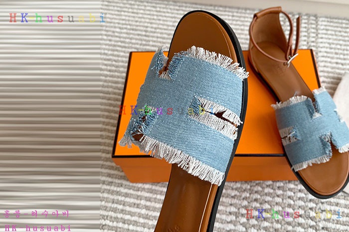 NEW 에르메스 샌들 신상 H 8033022