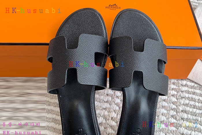 NEW 에르메스 샌들 신상 H 8033028