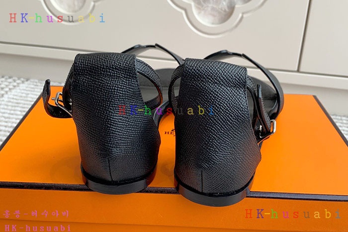 NEW 에르메스 샌들 신상 H 8033028
