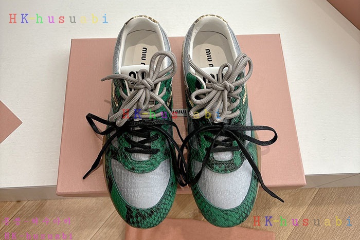 NEW 미우미우 신발 신상 MU 5585573