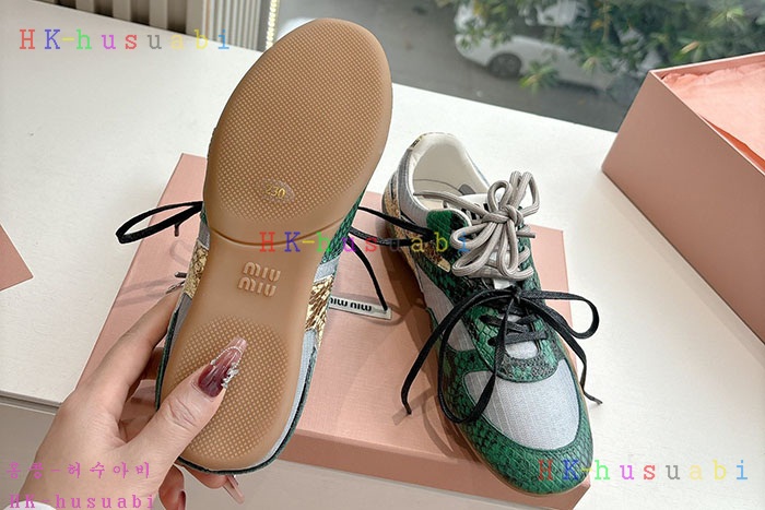 NEW 미우미우 신발 신상 MU 5585573